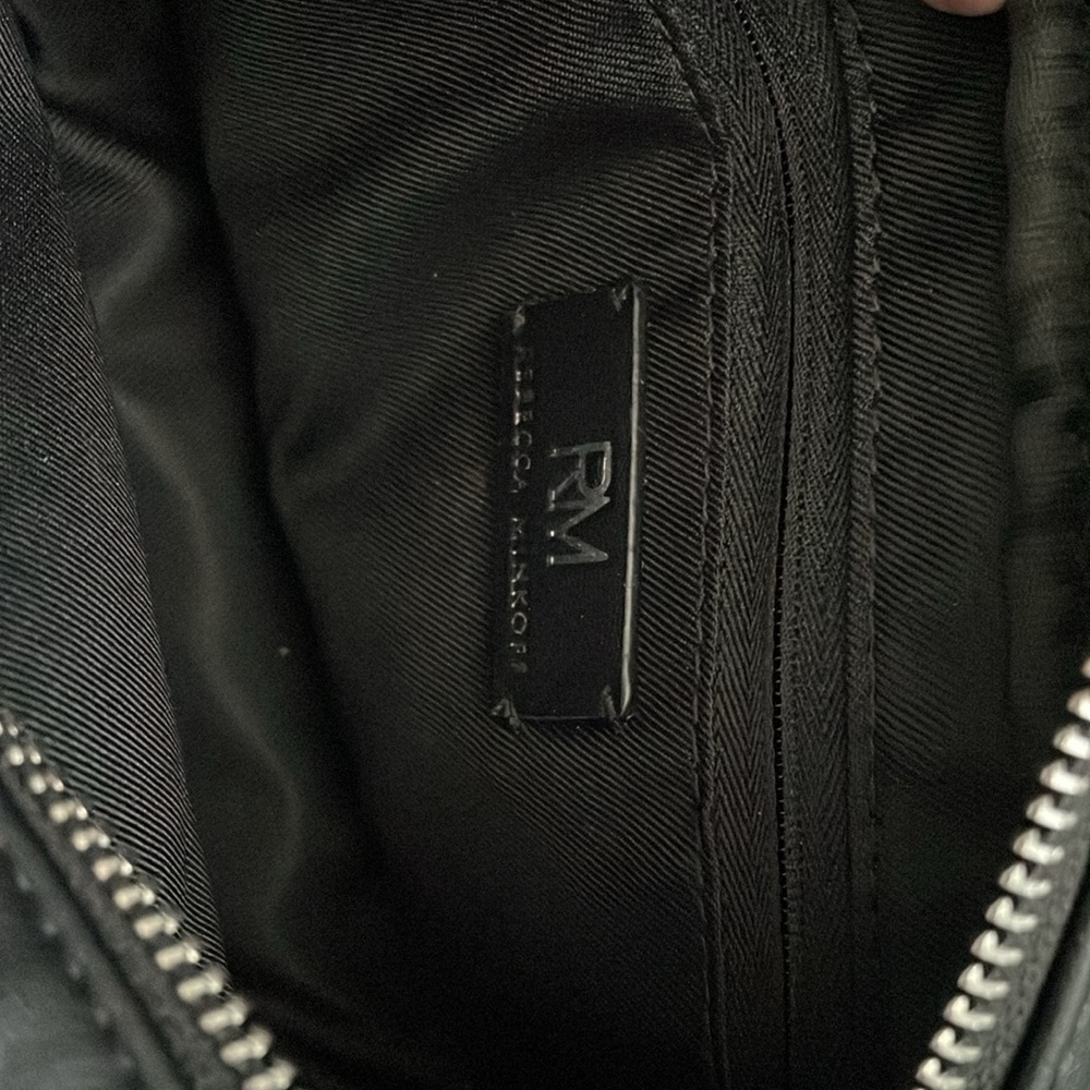 @Zambaka✨Rebecca Minkoff Black Quilted Silver Studded Crossbody Bag✨NWT - Picture 8 of 9